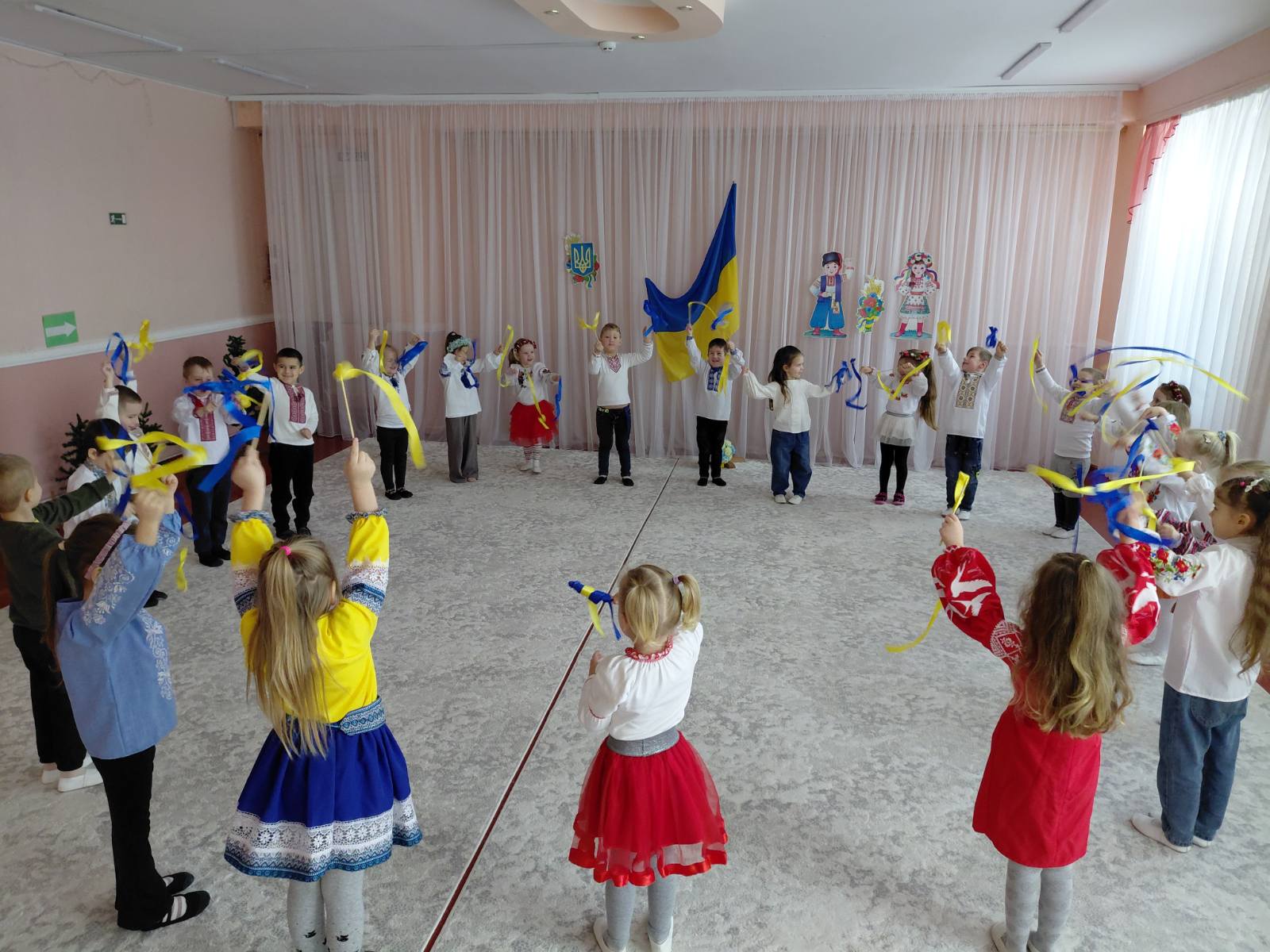 Фото без опису