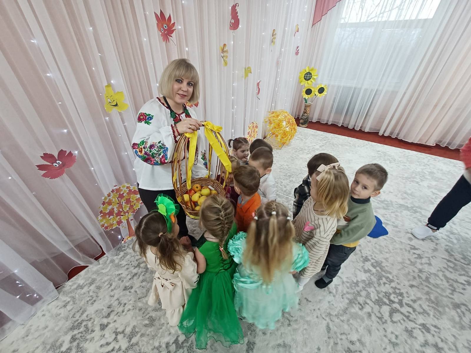 Фото без опису