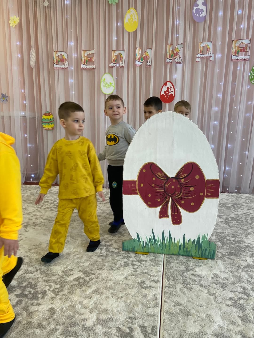 Фото без опису