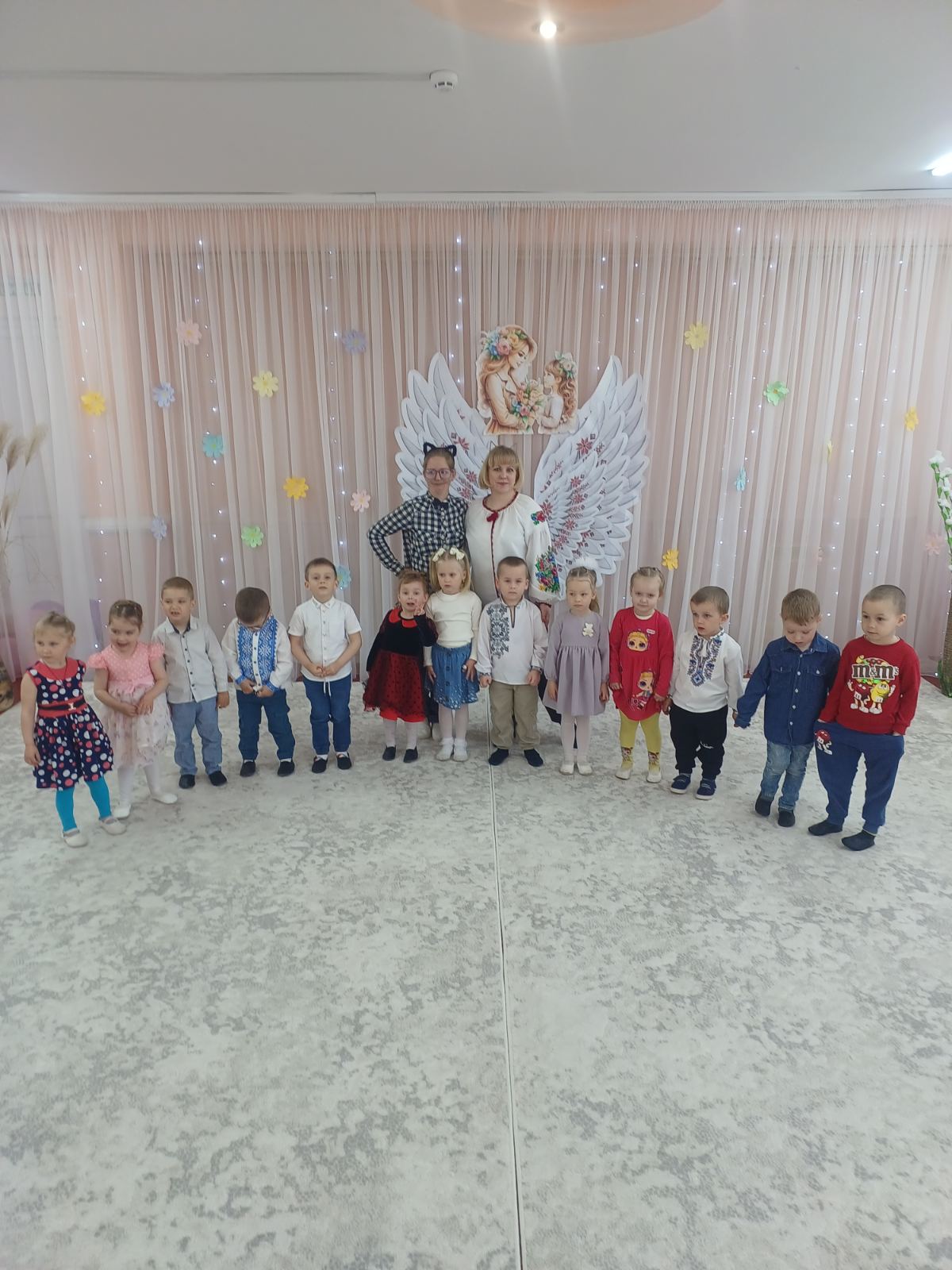 Фото без опису