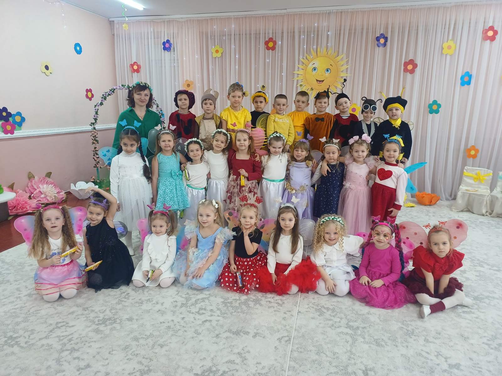 Фото без опису