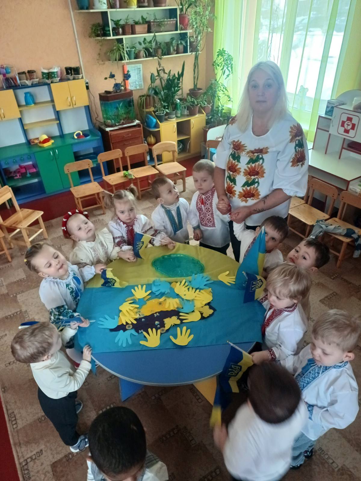 Фото без опису