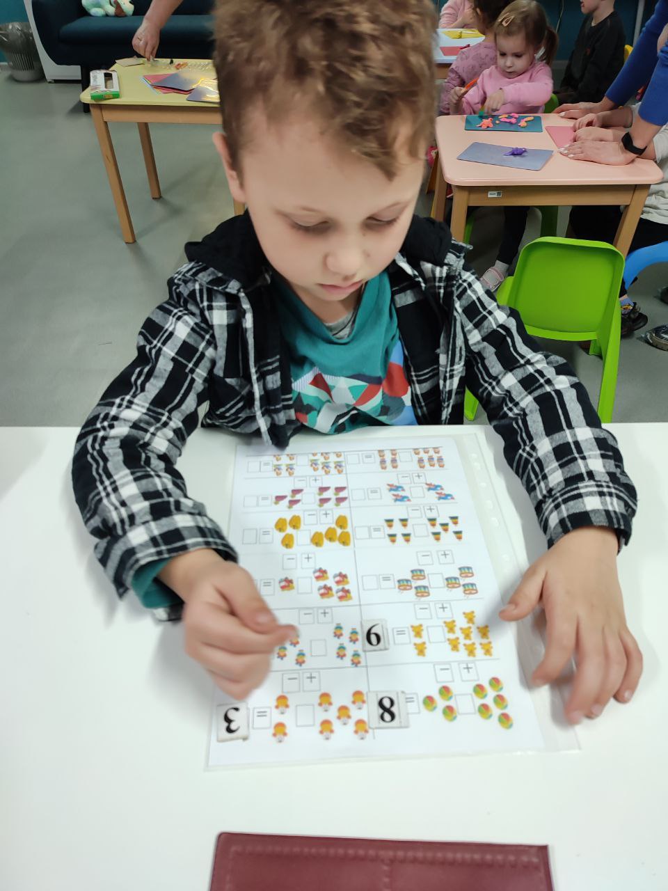 Фото без опису