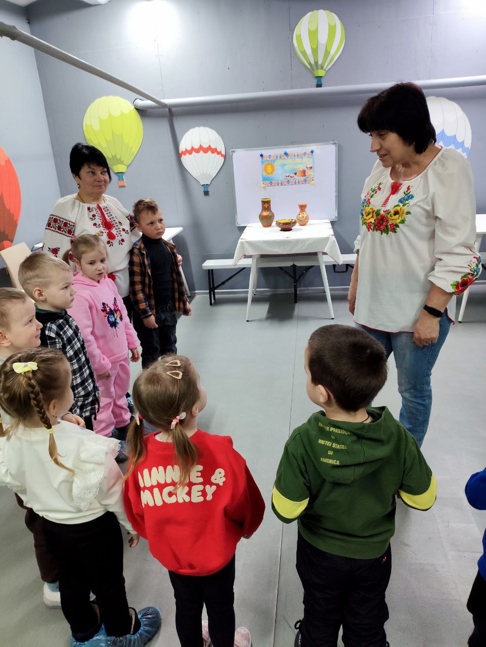 Фото без опису