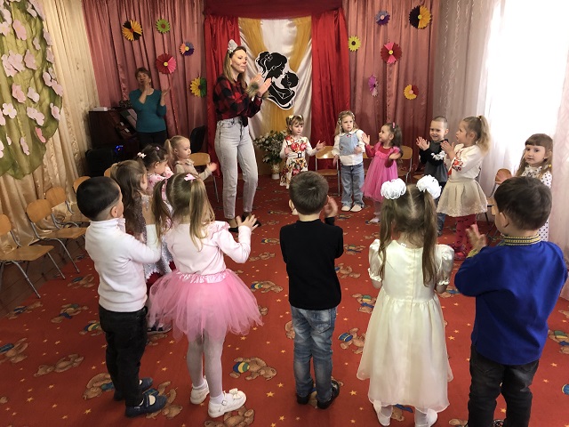 Фото без опису