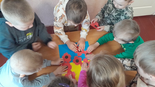 Фото без опису