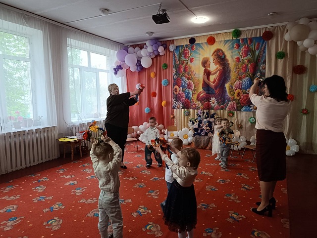 Фото без опису