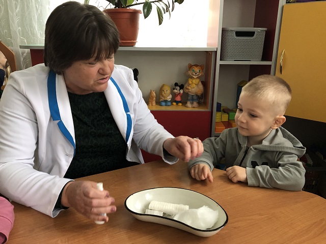 Фото без опису