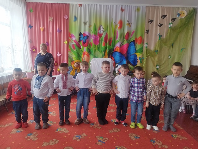 Фото без опису