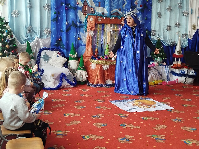 Фото без опису