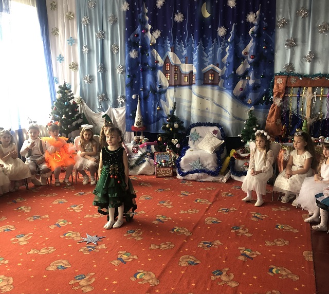 Фото без опису