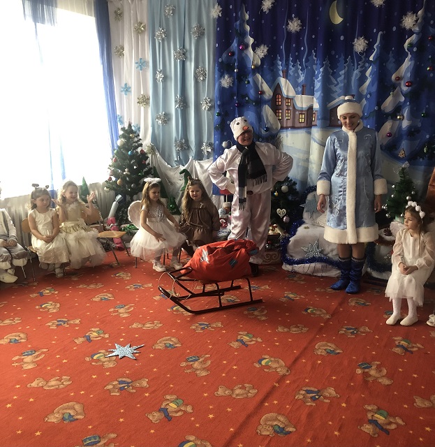 Фото без опису