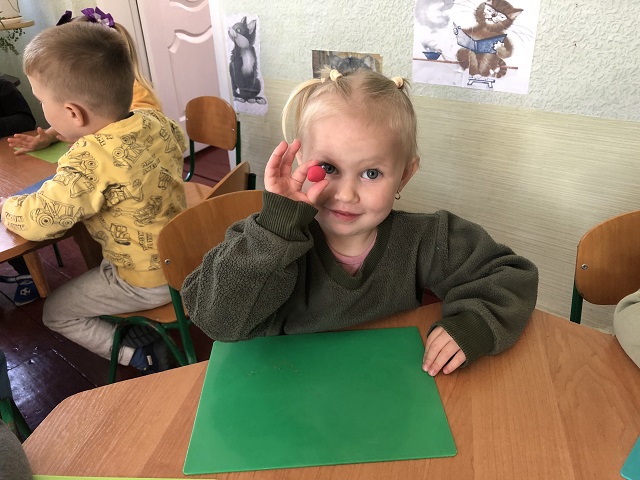 Фото без опису