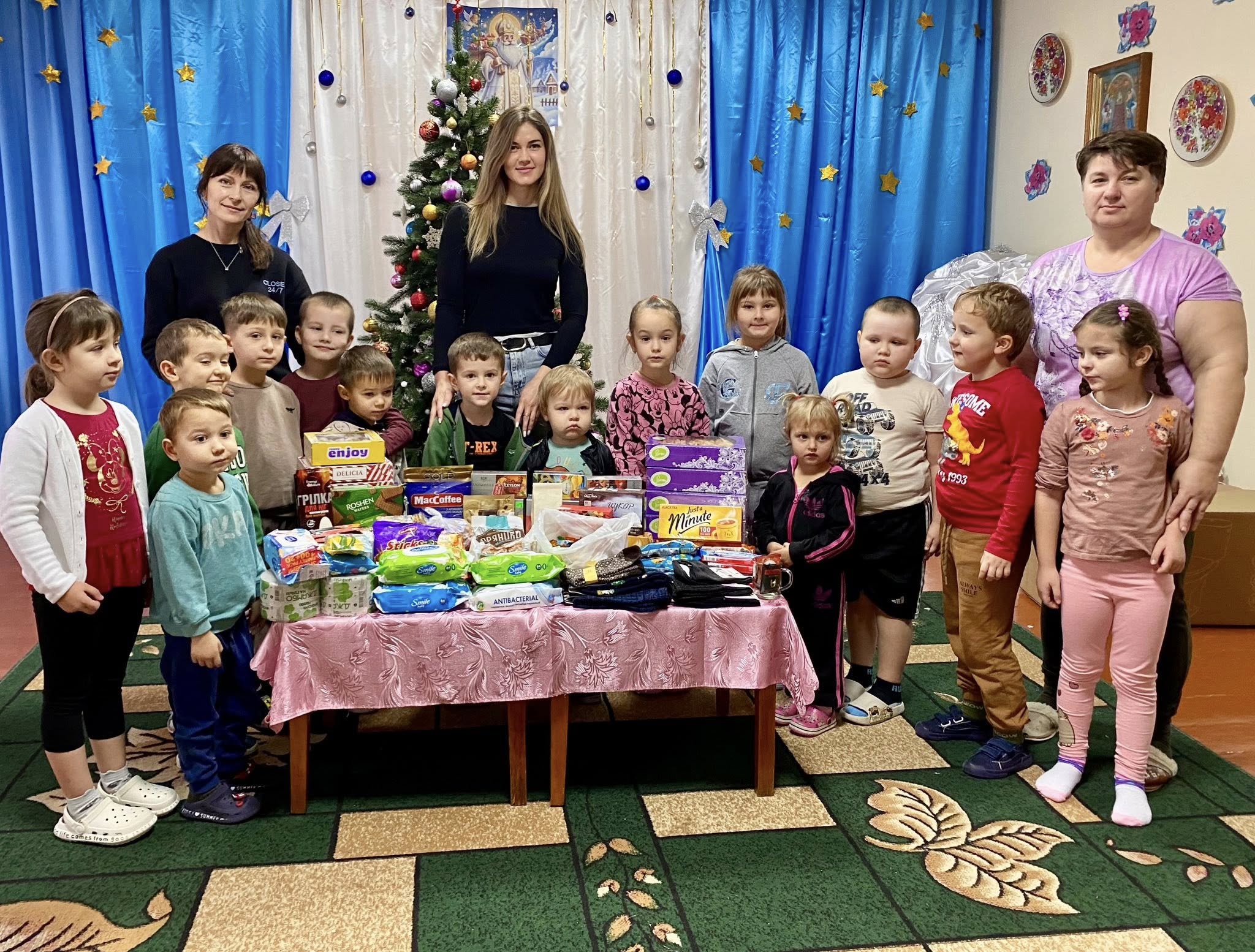 Фото без опису
