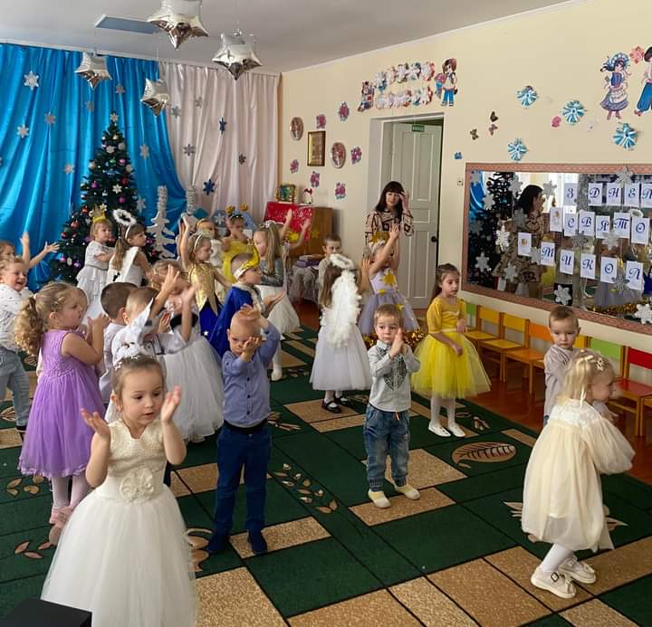 Фото без опису