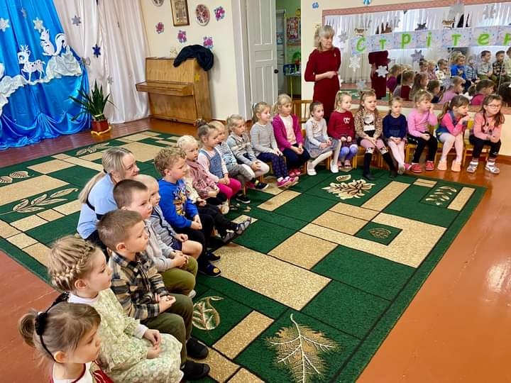 Фото без опису