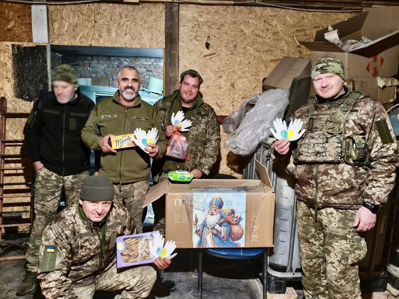 Фото без опису