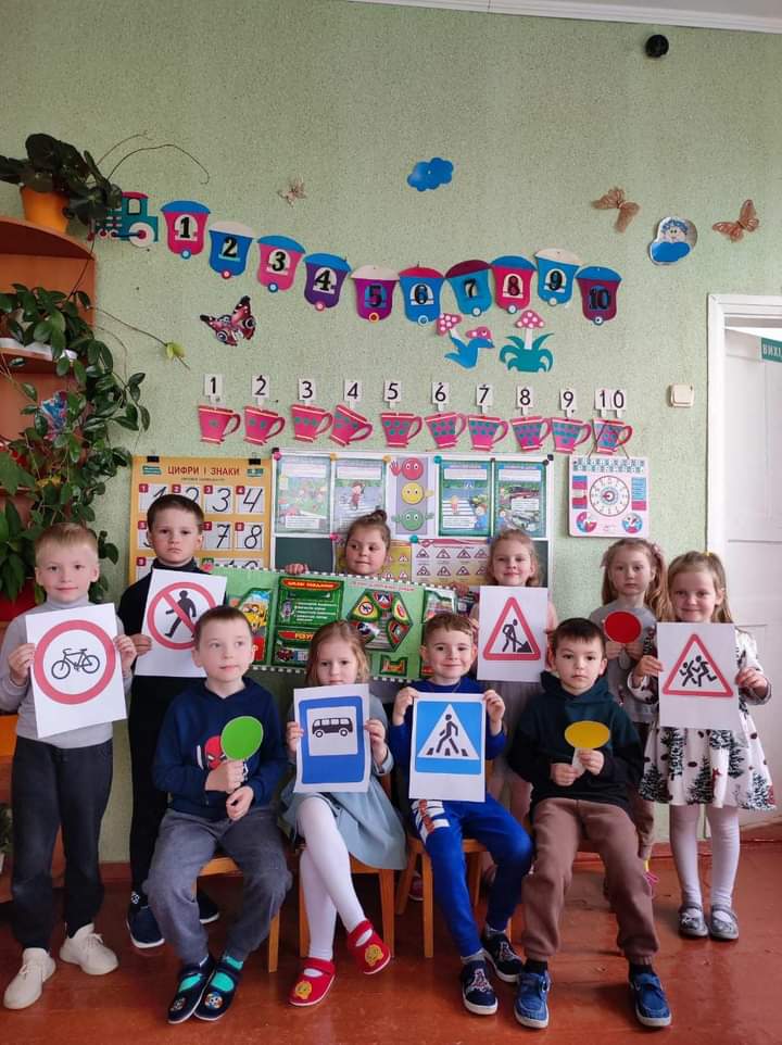 Фото без опису