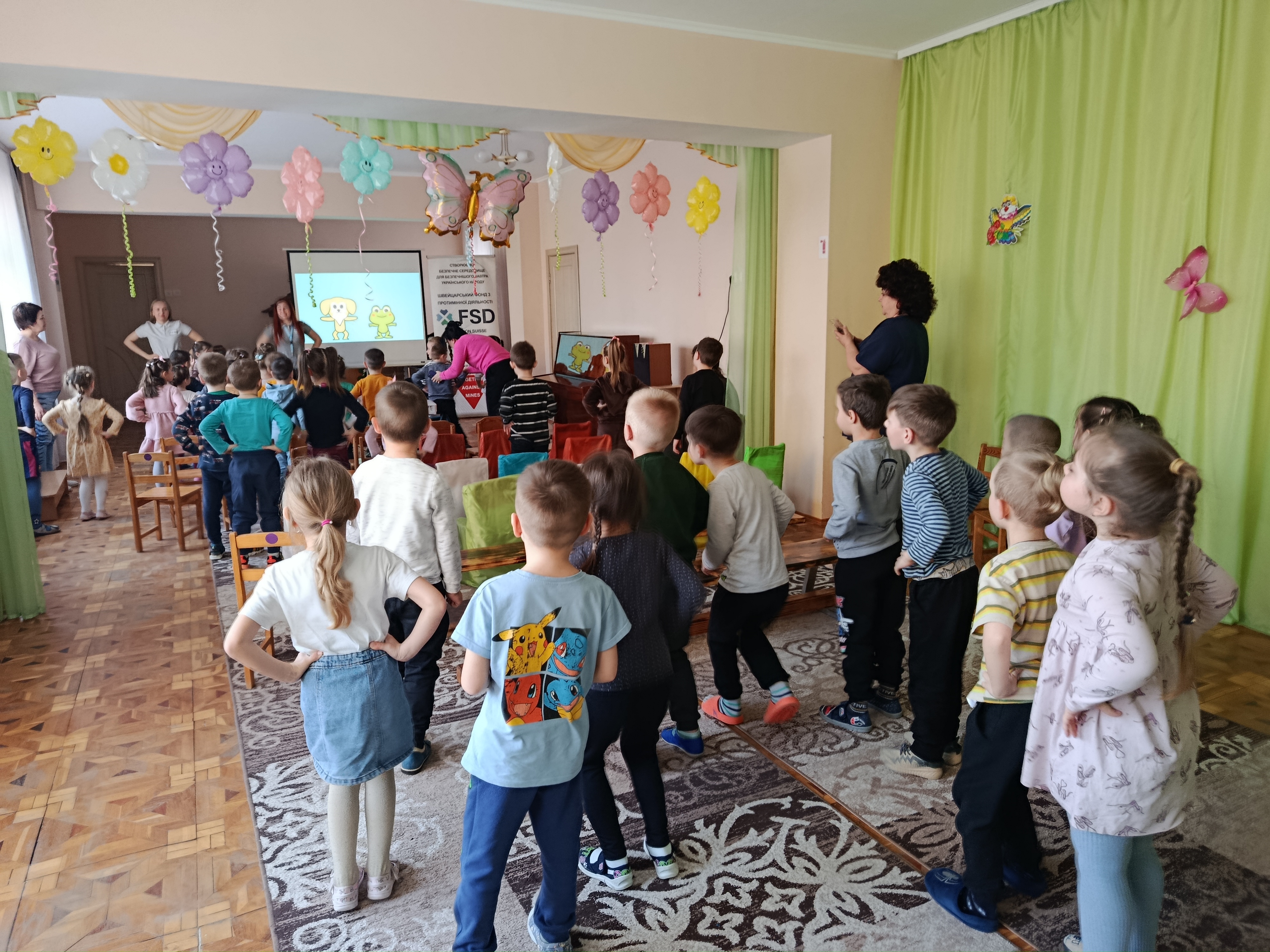 Фото без опису