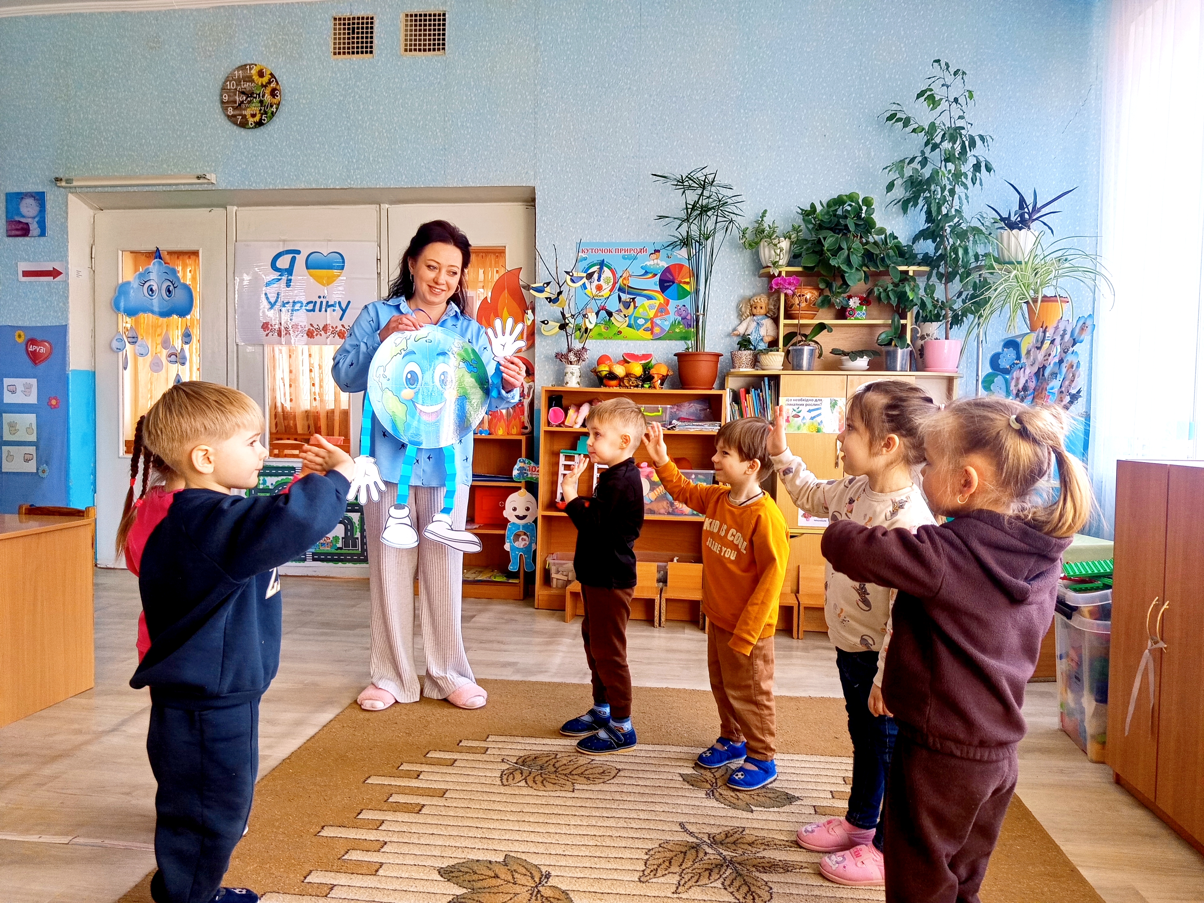 Фото без опису