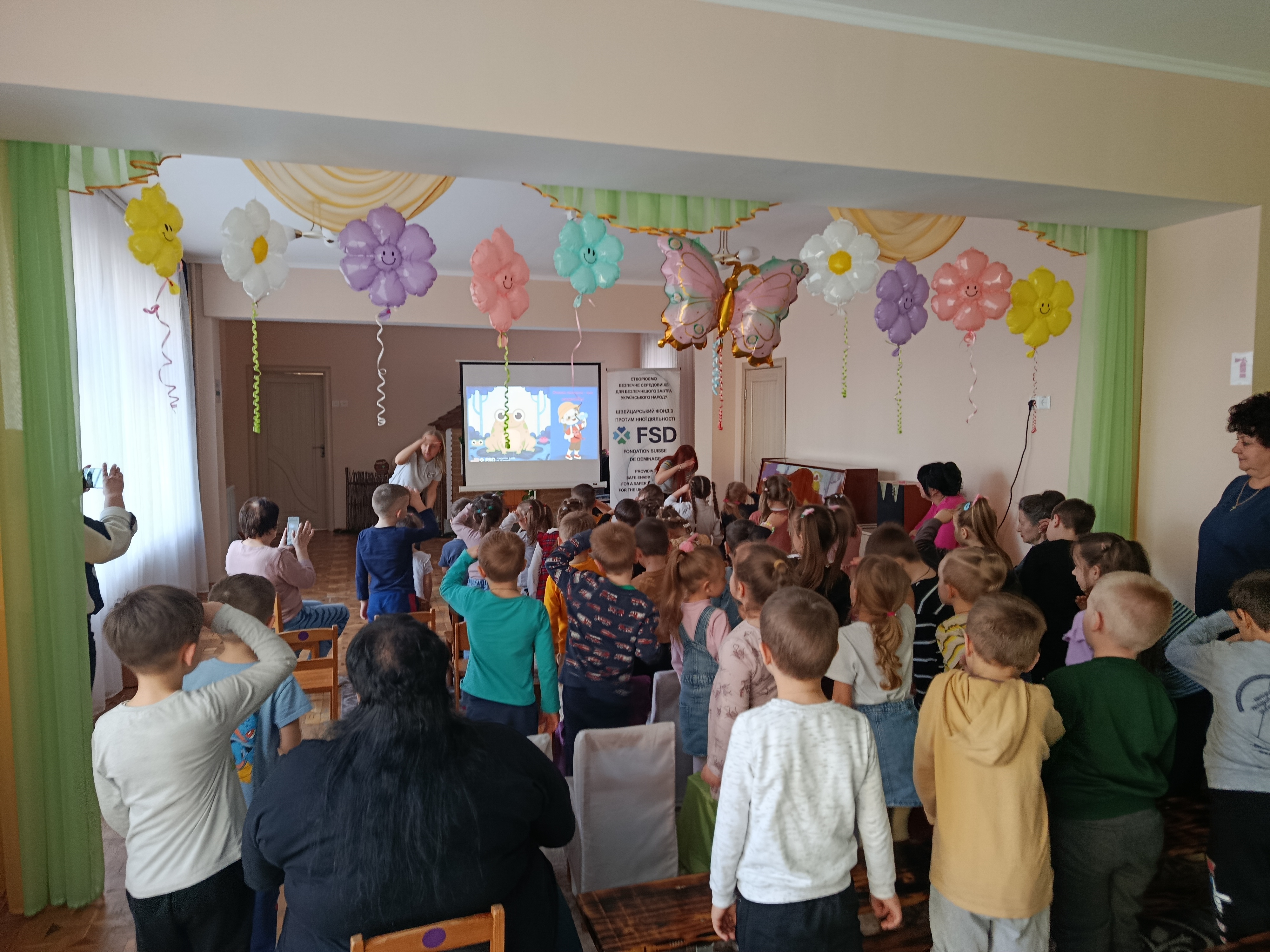 Фото без опису