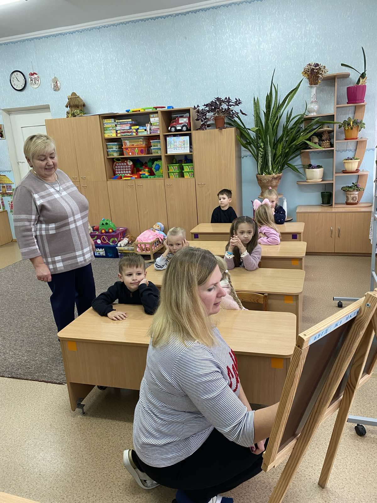 Фото без опису