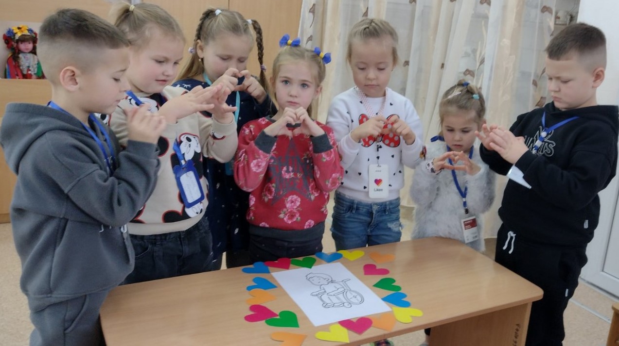 Фото без опису