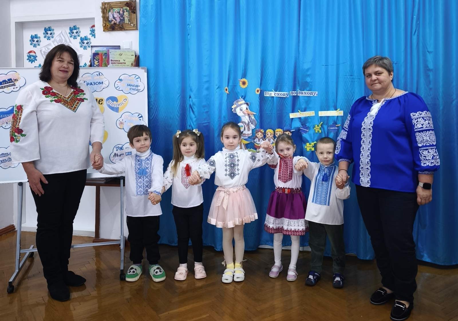 Фото без опису