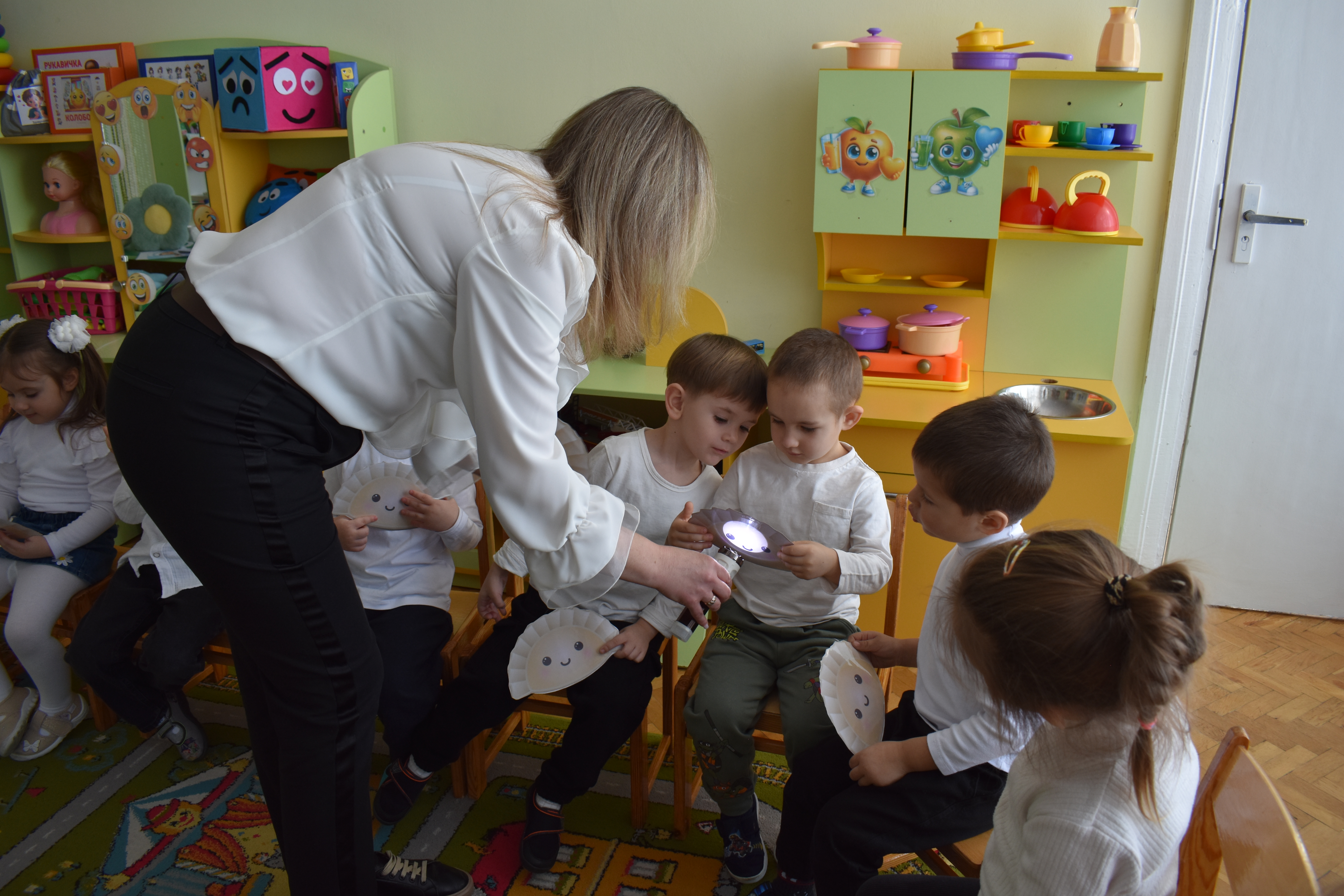 Фото без опису