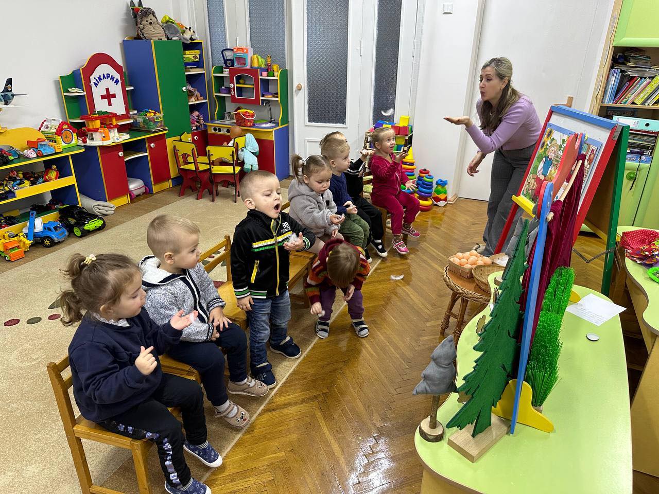 Фото без опису