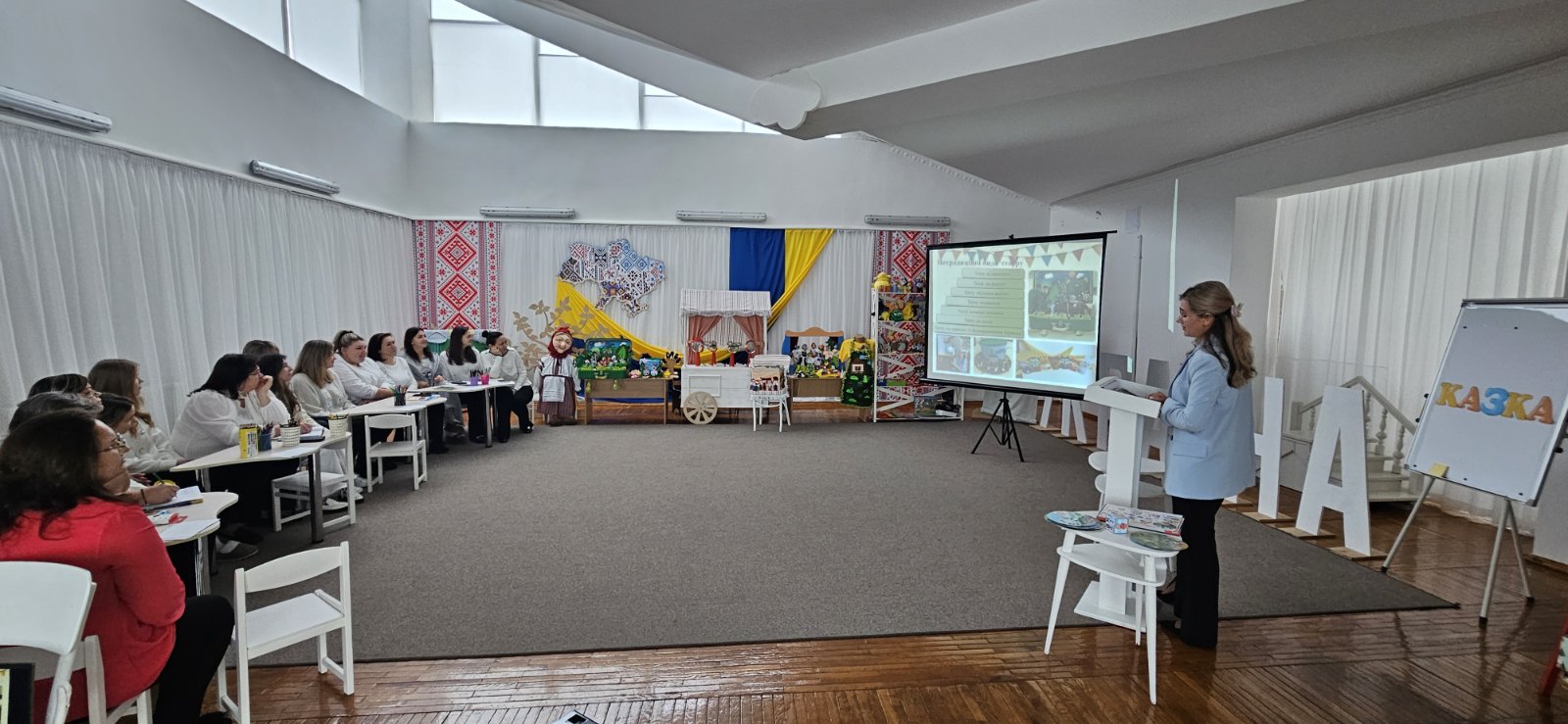 Фото без опису