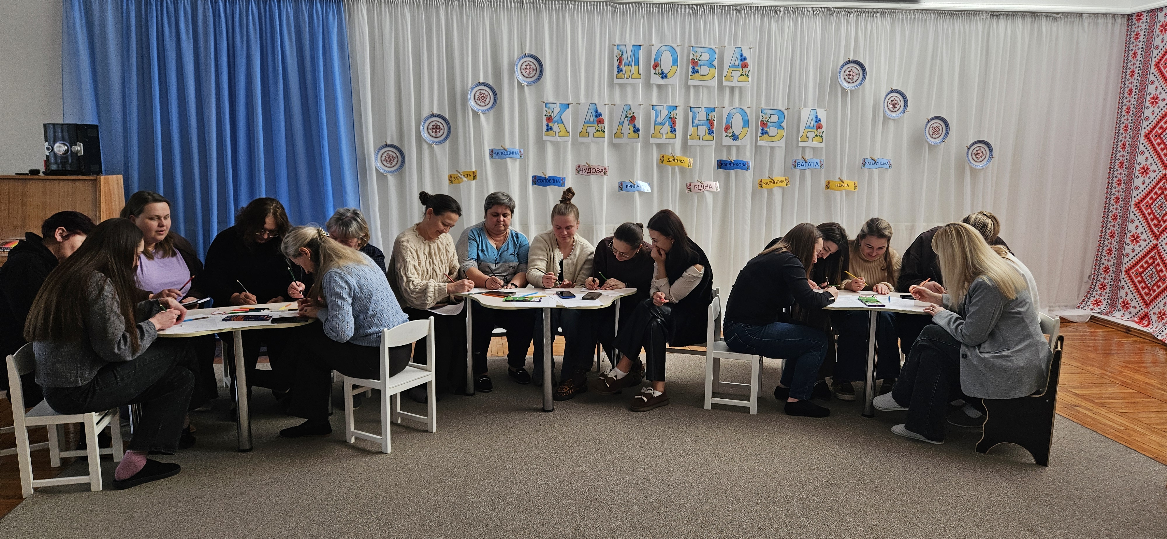 Фото без опису