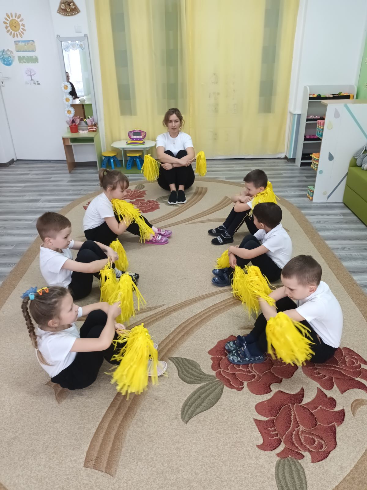 Фото без опису