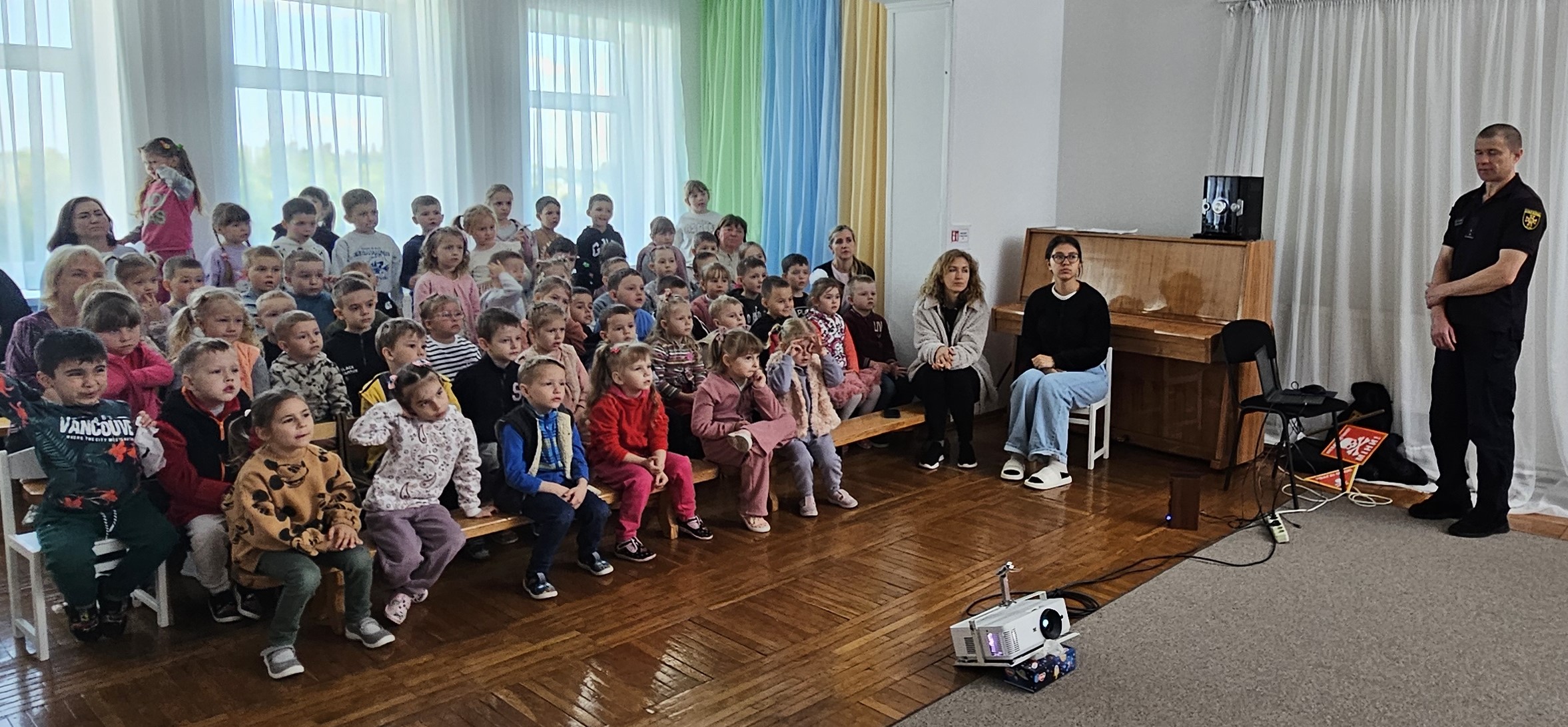 Фото без опису