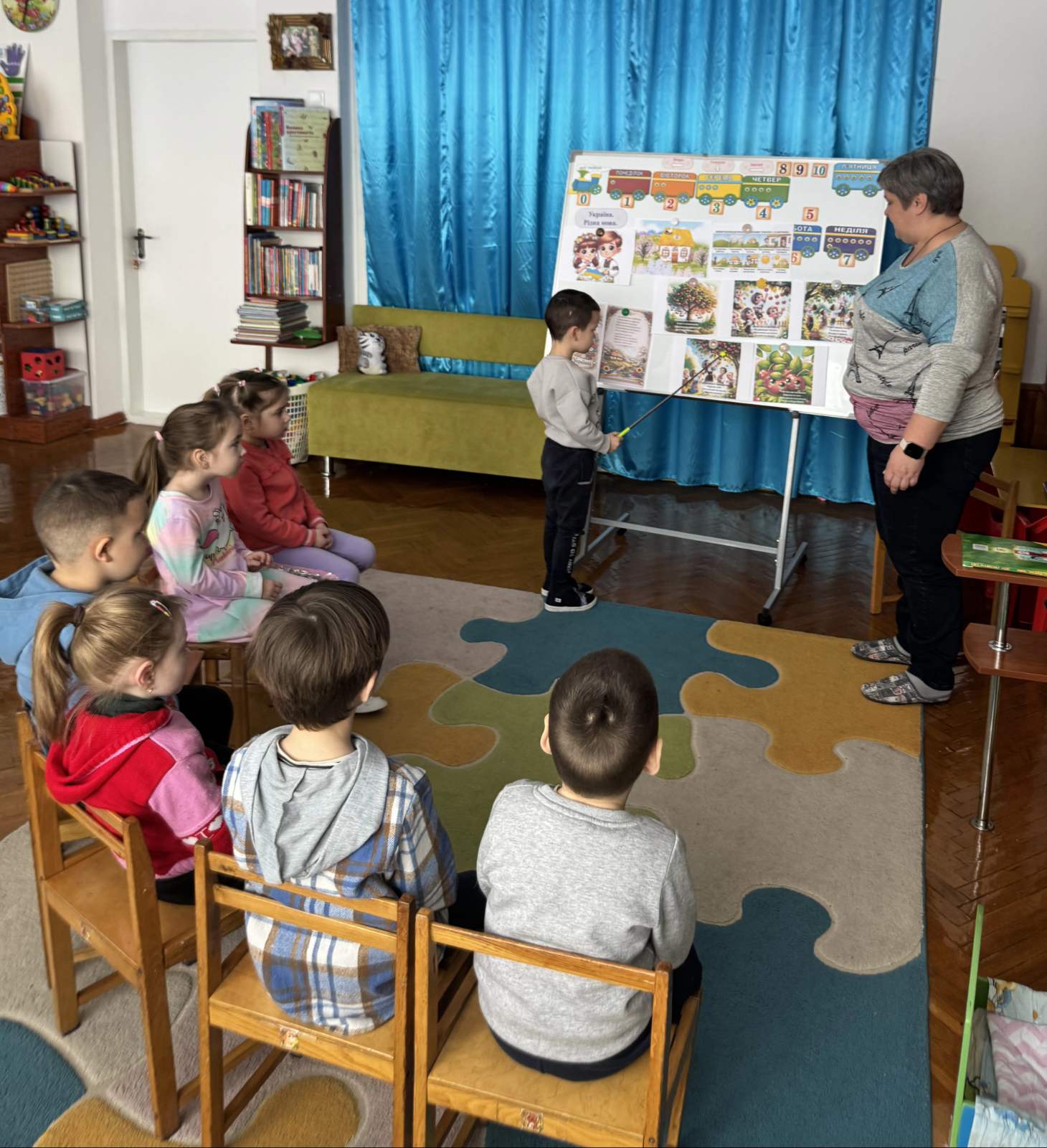 Фото без опису