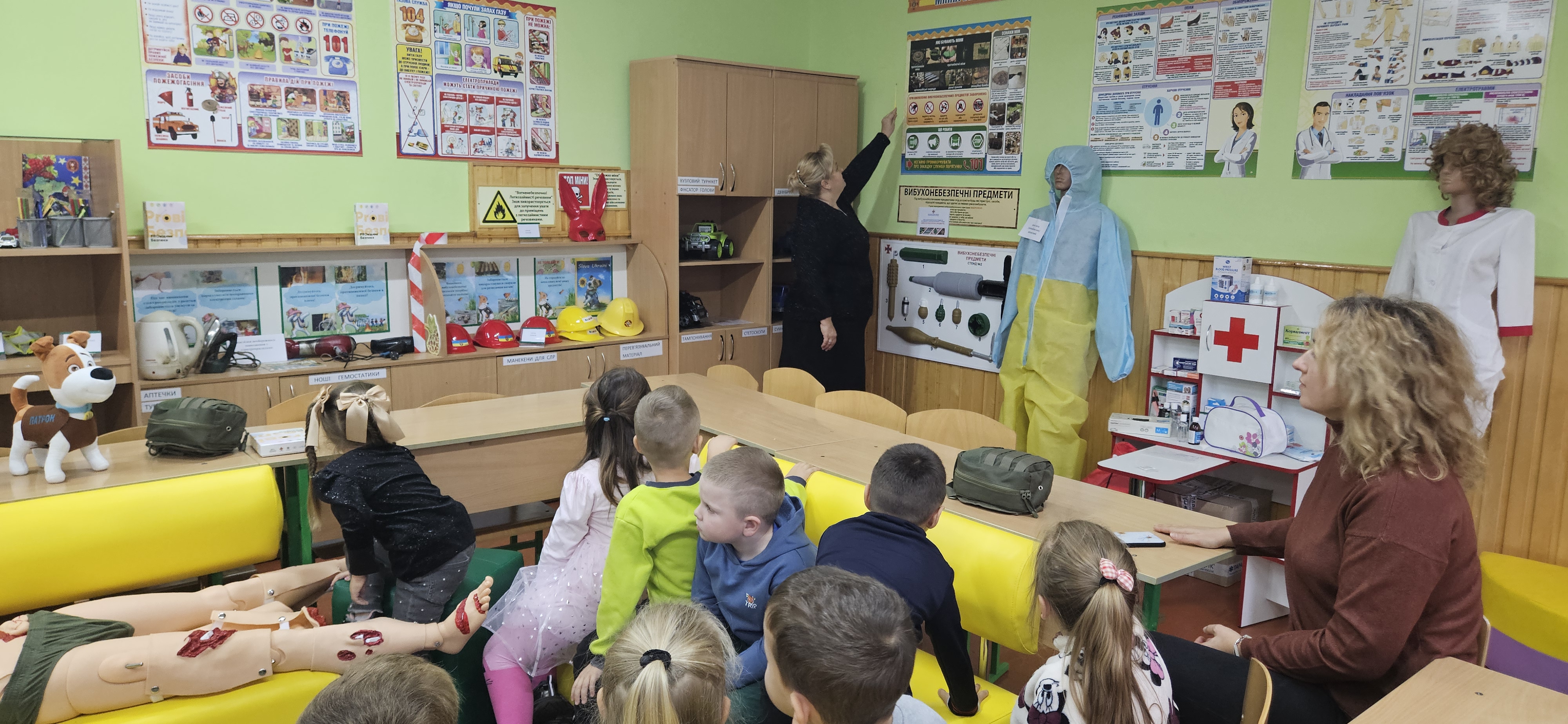 Фото без опису