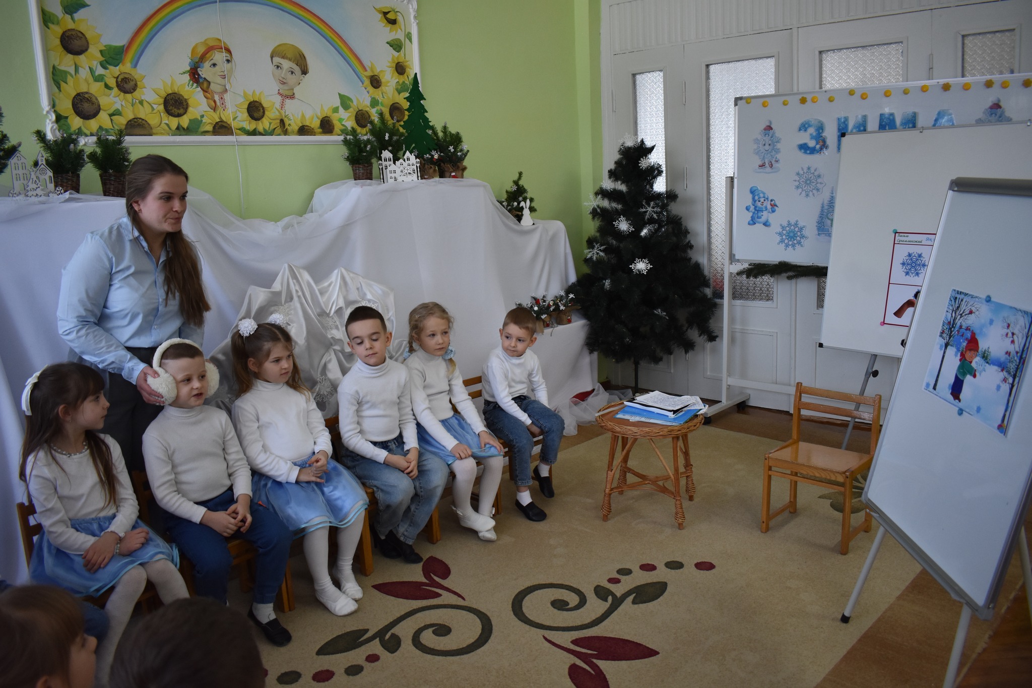 Фото без опису