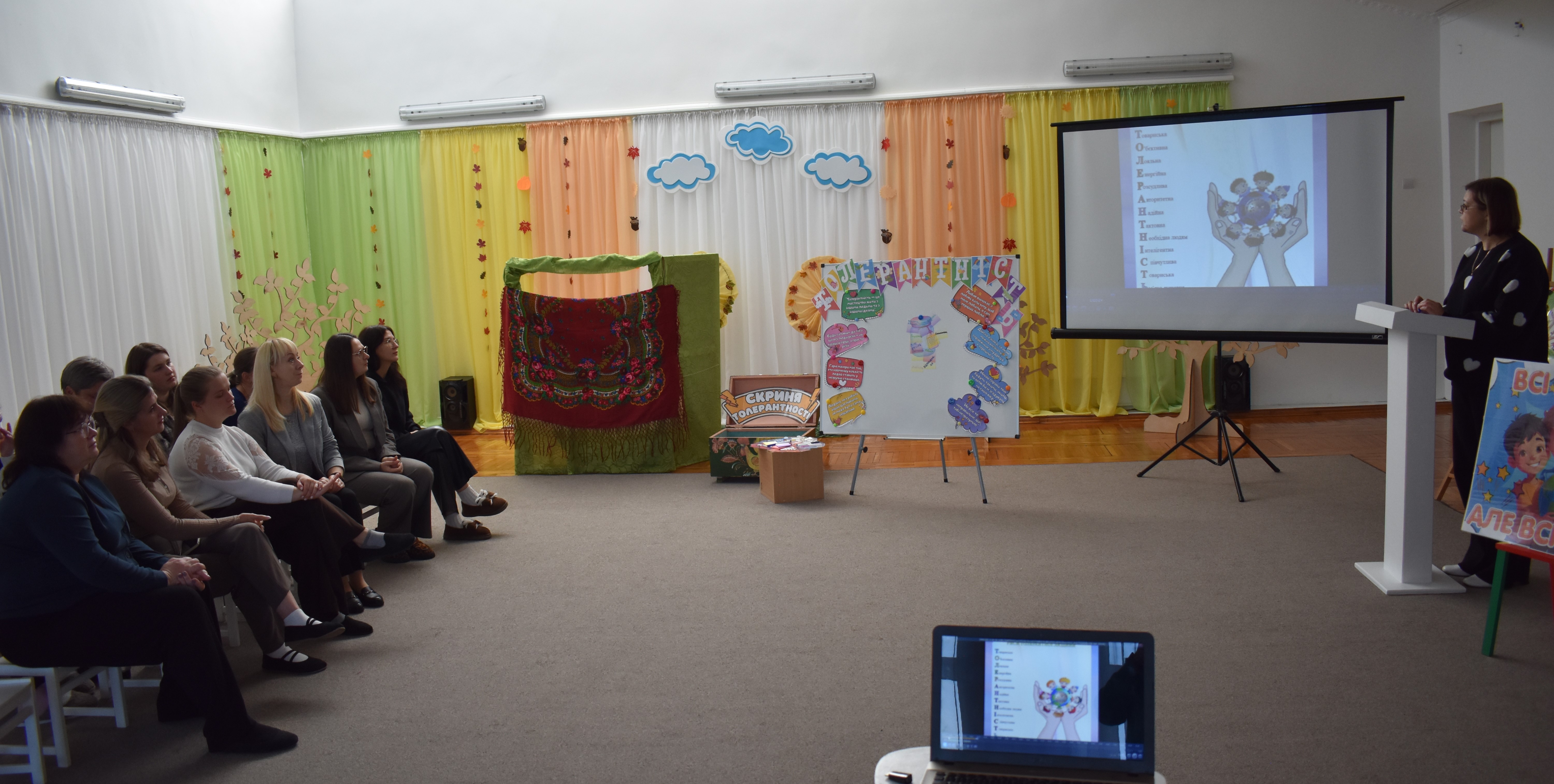 Фото без опису