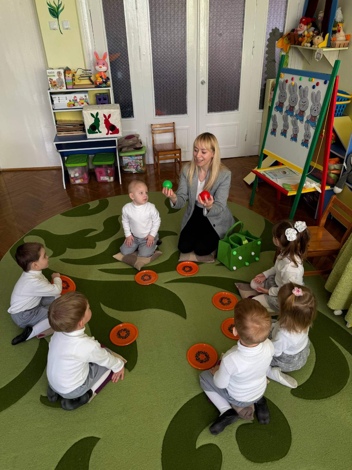 Фото без опису