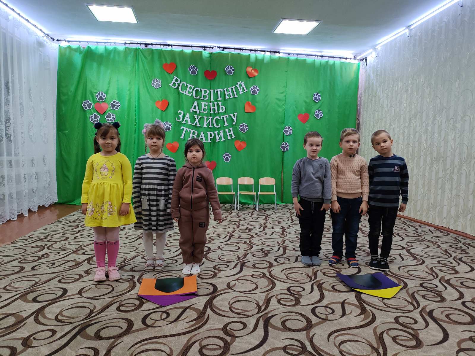 Фото без опису