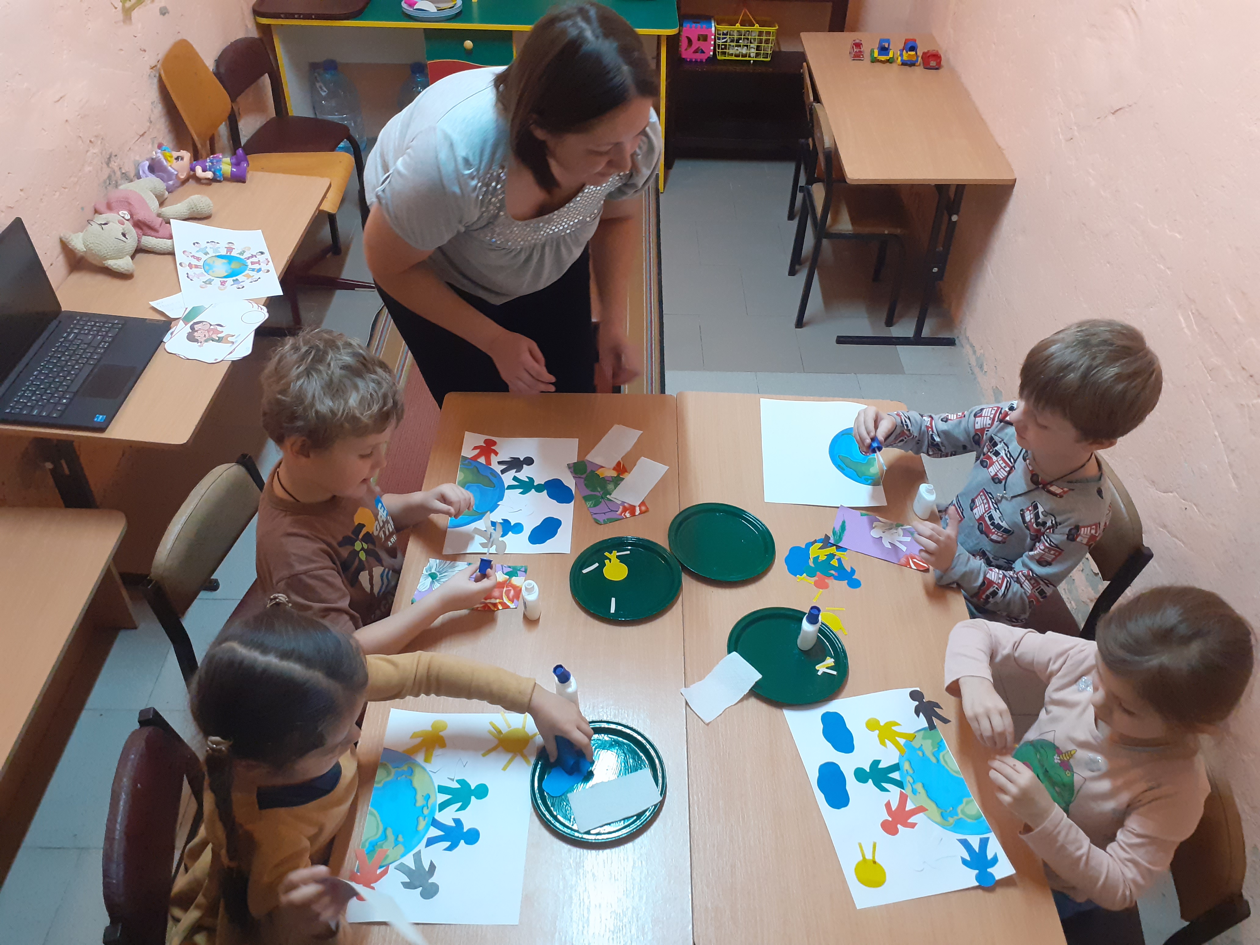 Фото без опису