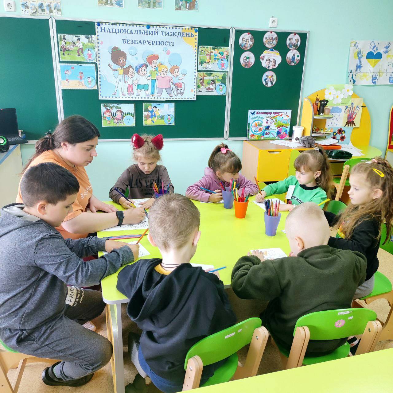 Фото без опису