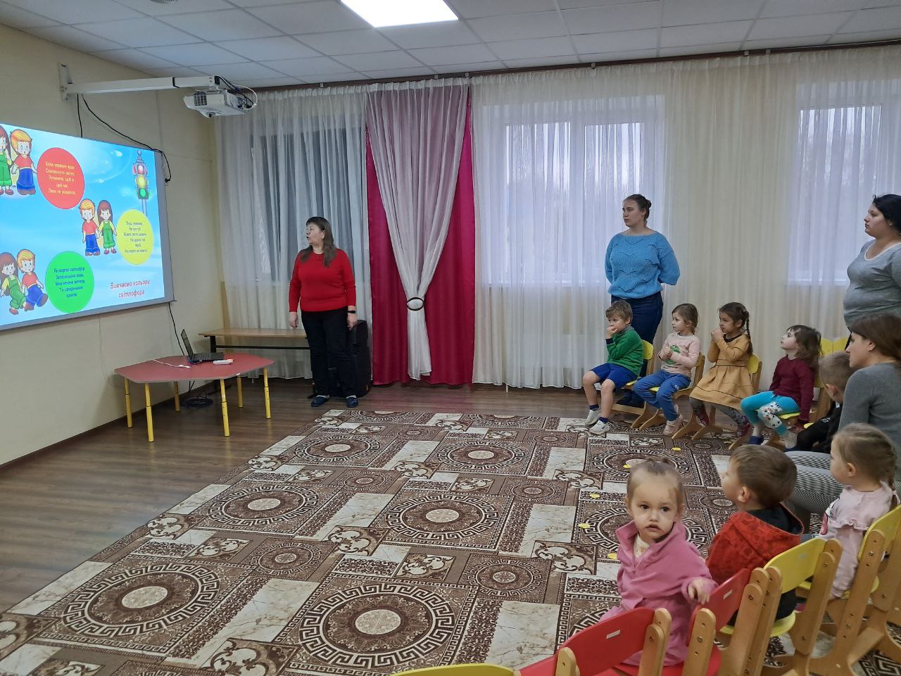 Фото без опису