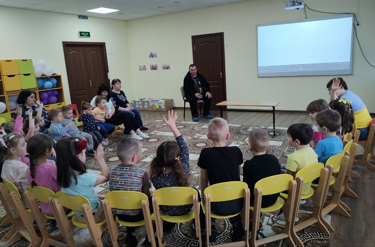 Фото без опису