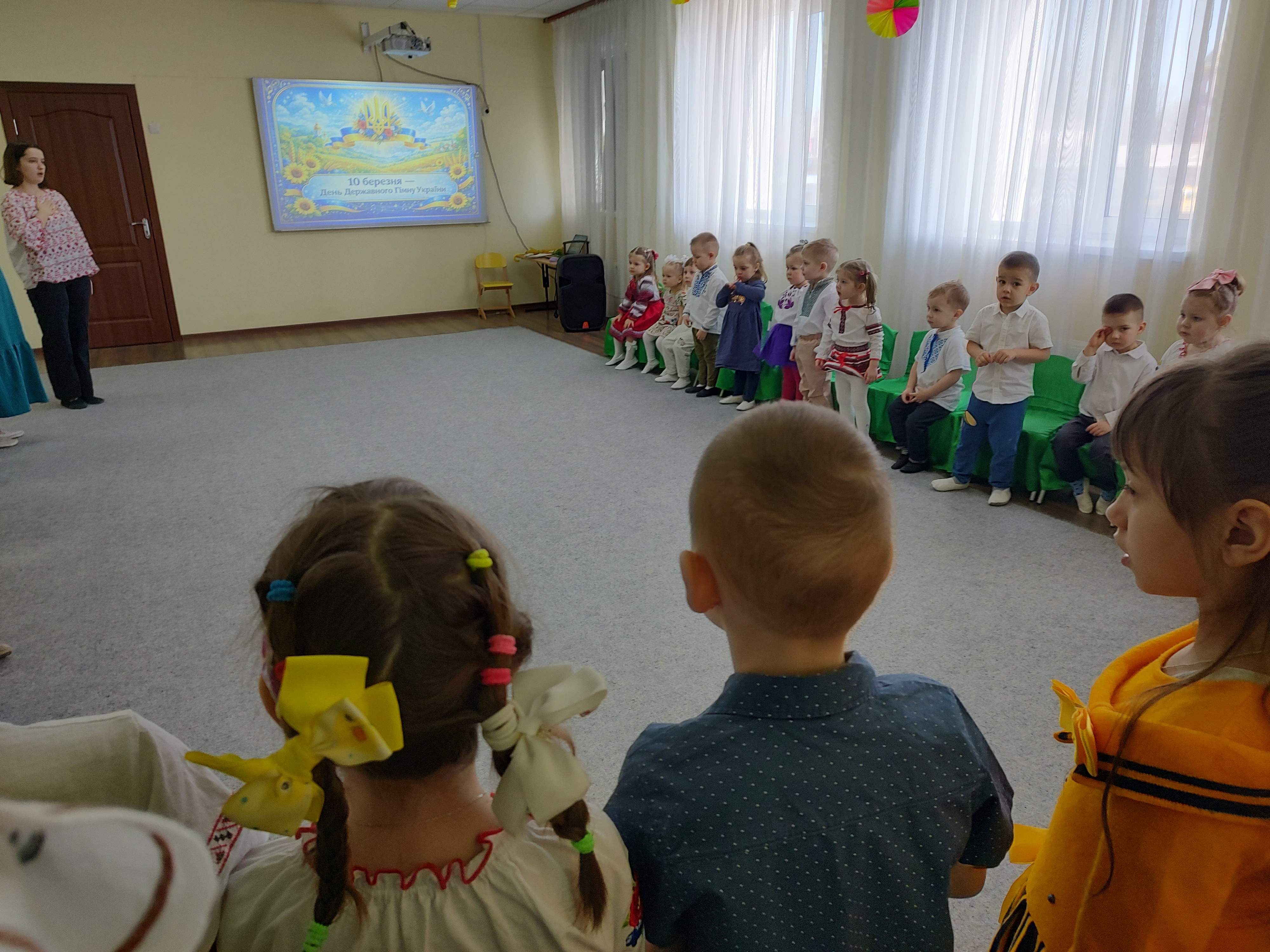 Фото без опису