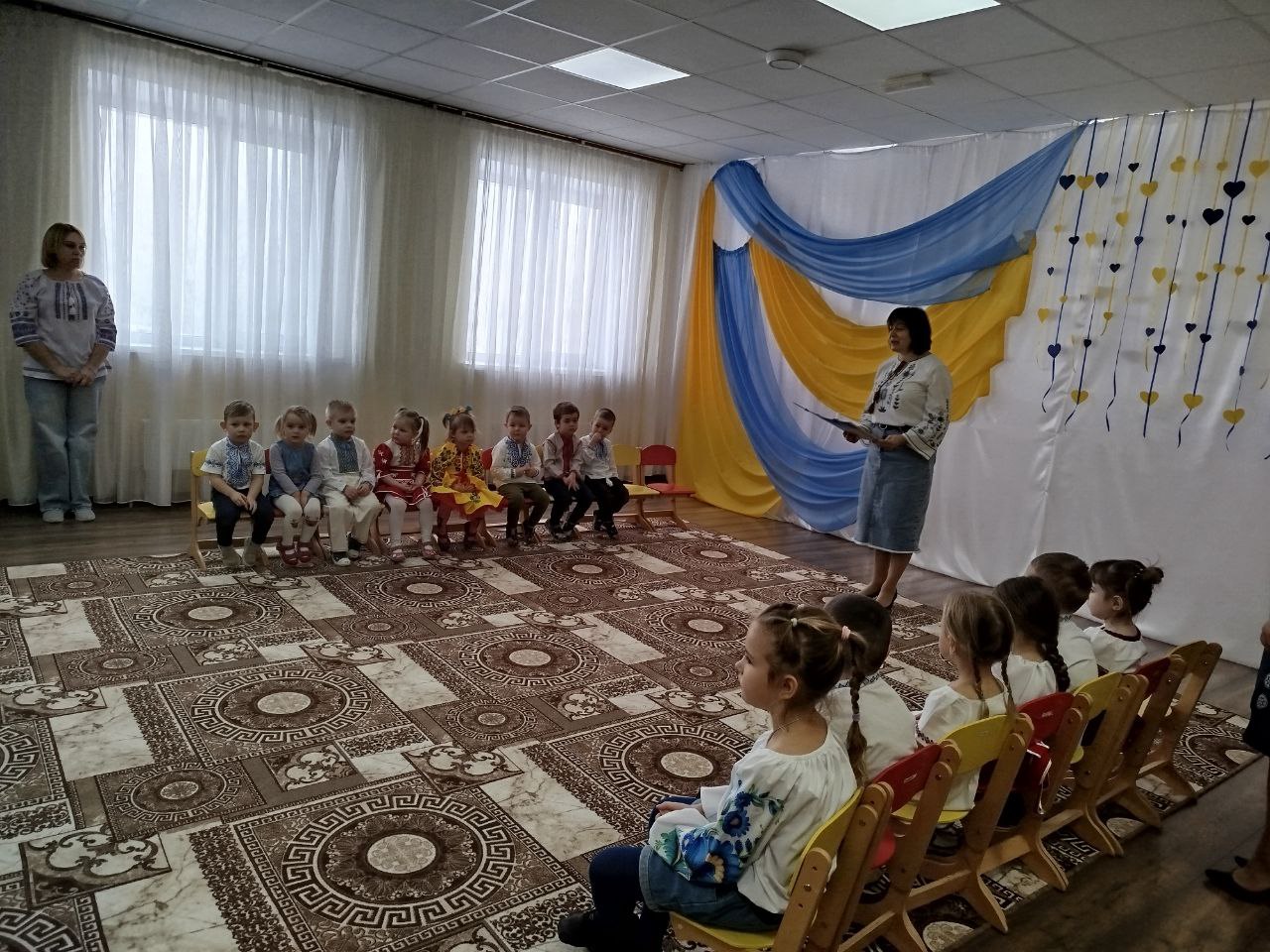 Фото без опису