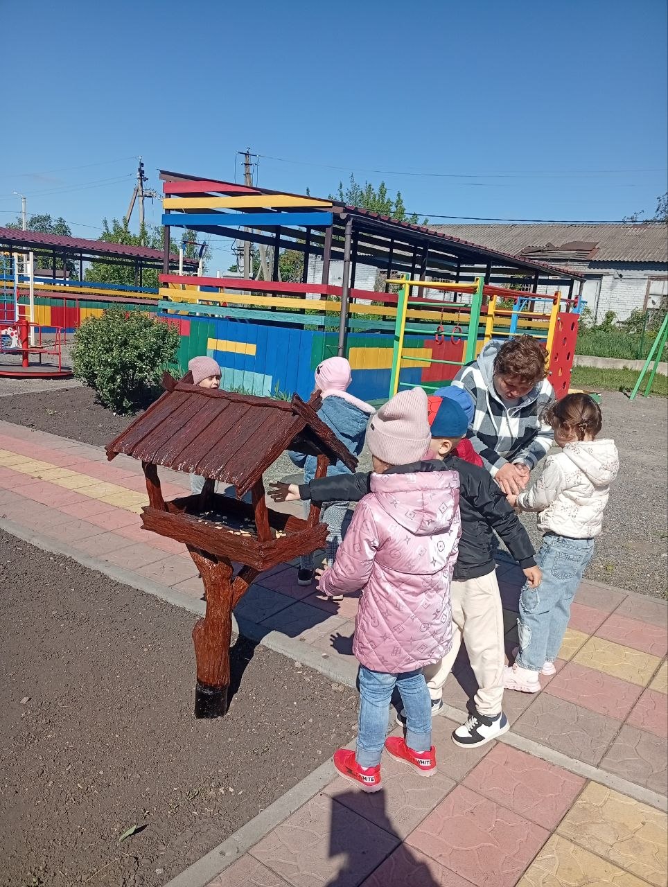 Фото без опису