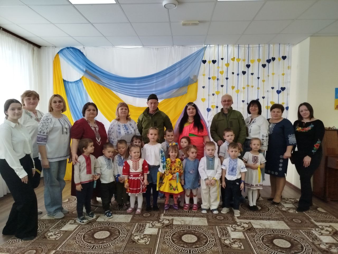 Фото без опису