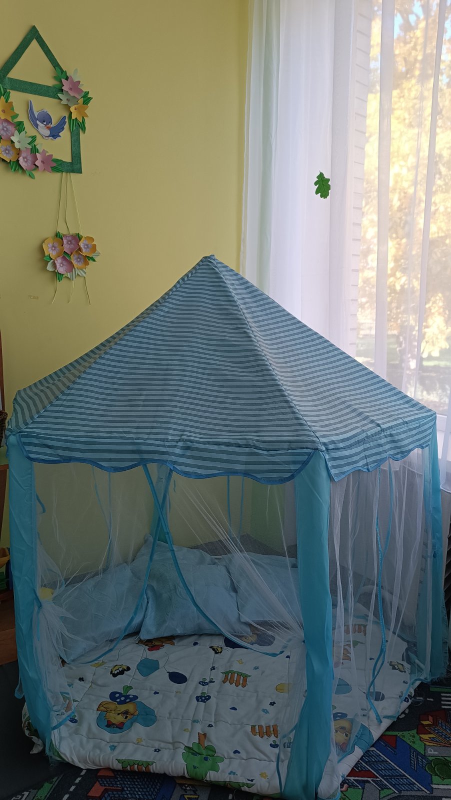 Фото без опису