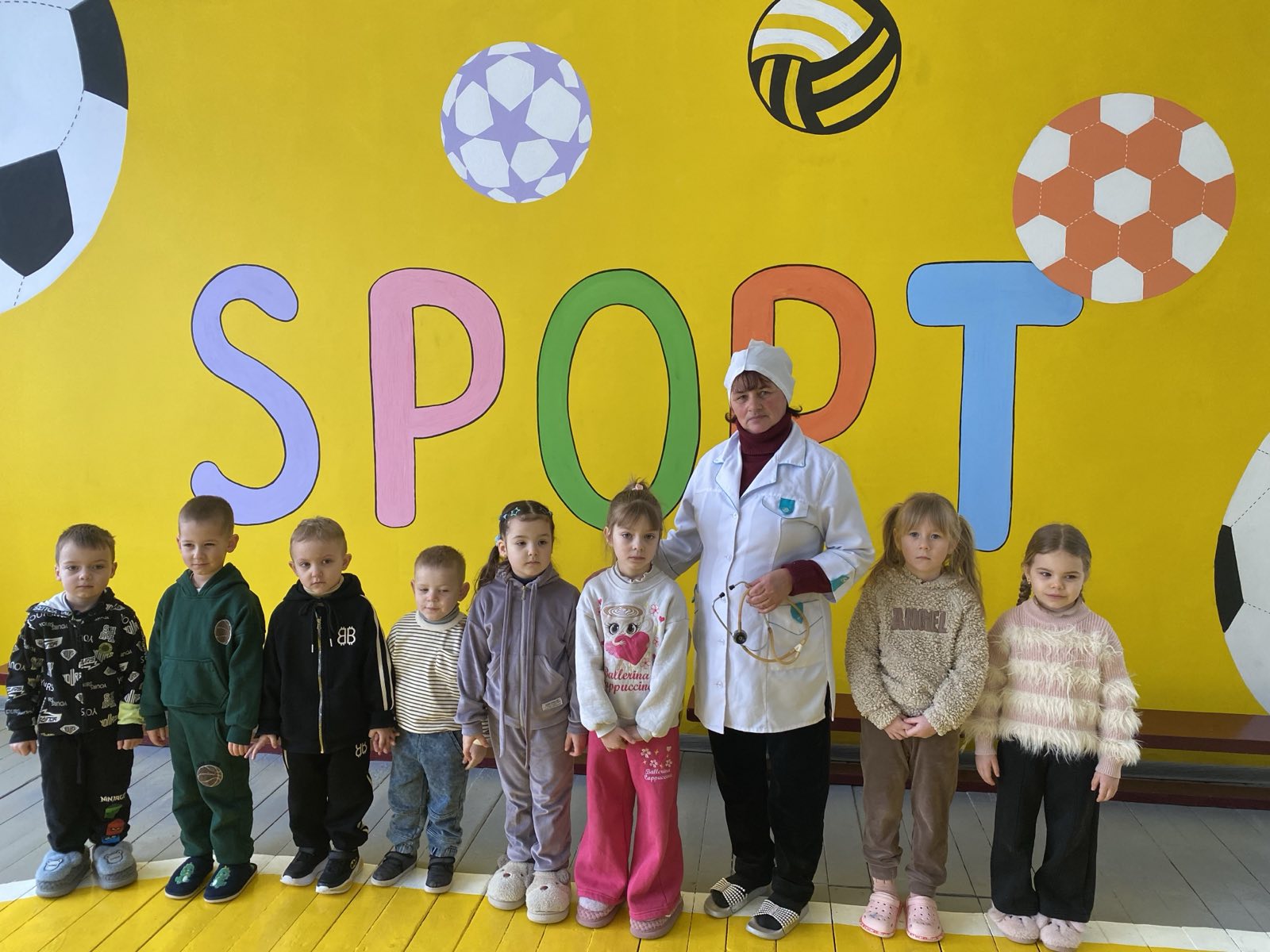 Фото без опису